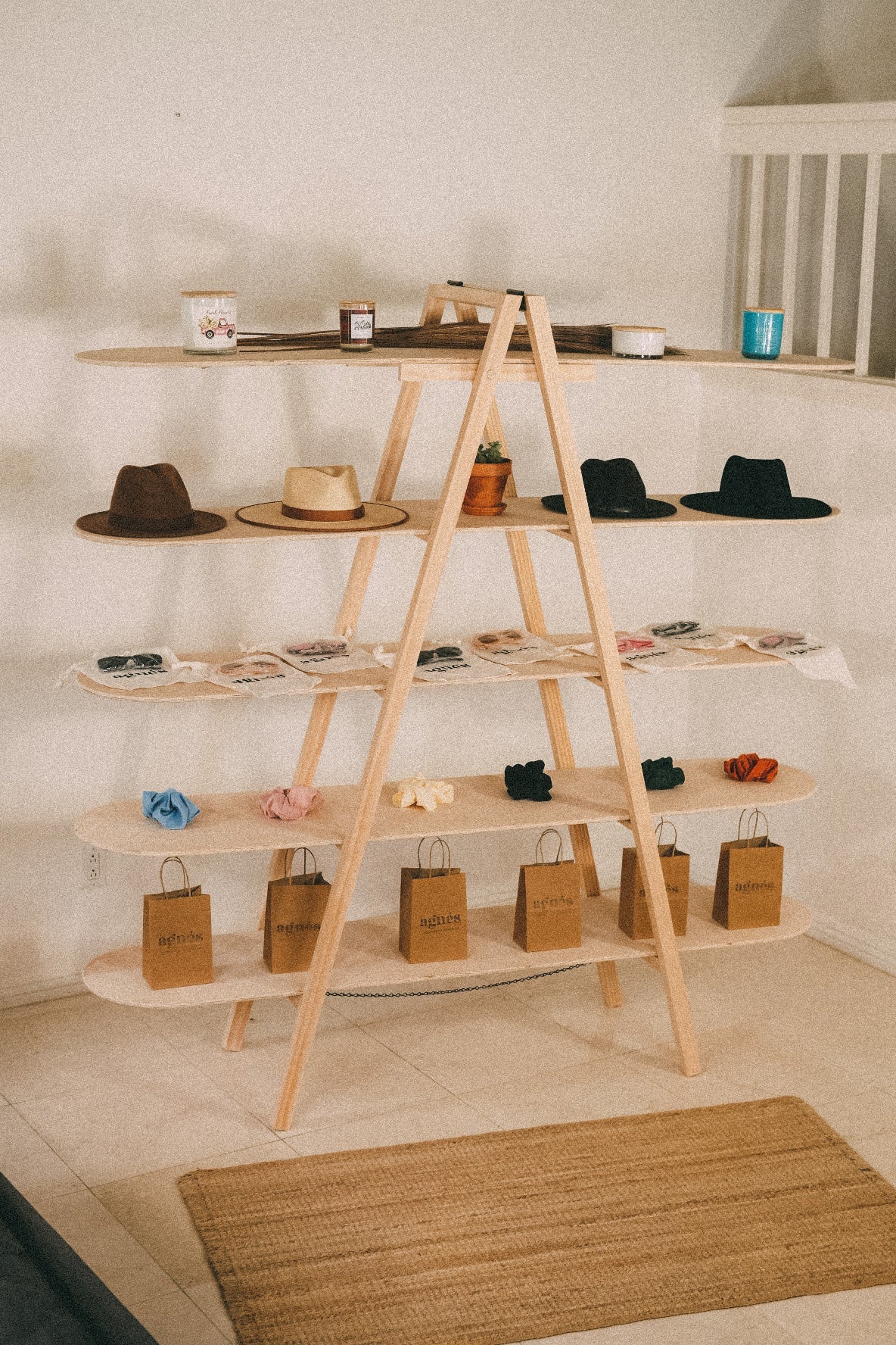 Easy Ladder shelves display LSD-5 — image 3